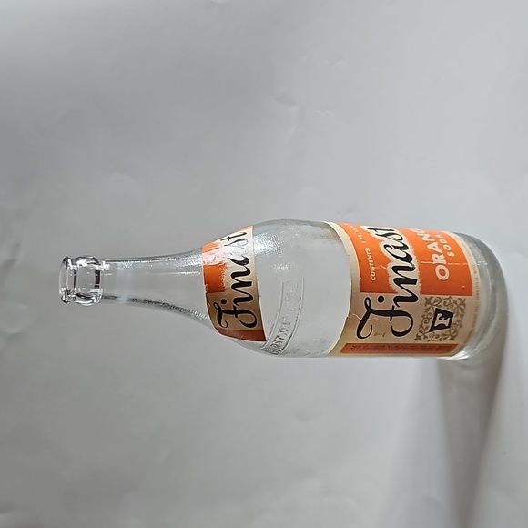 Vintage Orange soda bottle Finast Hartford Connecticut original Pop bottle 1pt - Picture 6 of 8